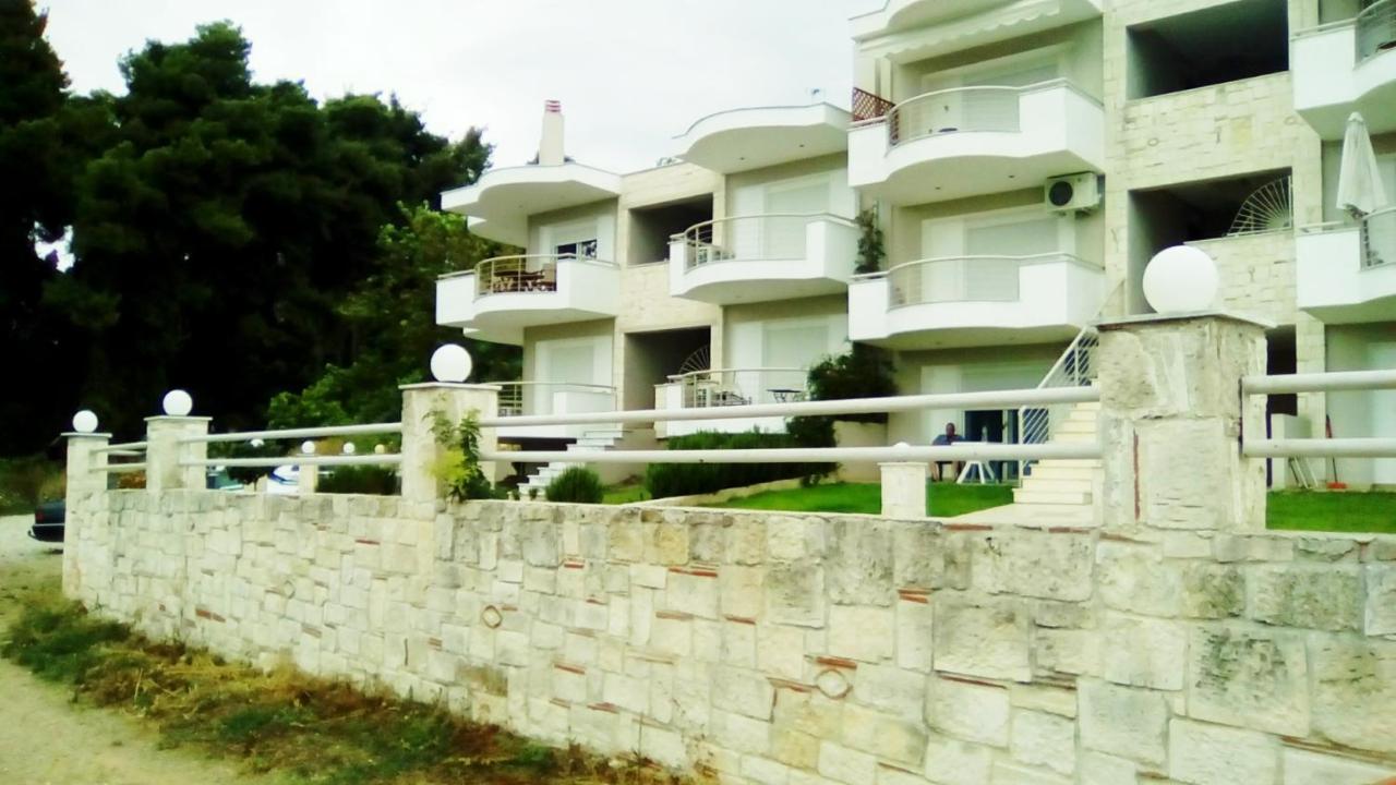 Emerald Apartment With Sea View Kriopigi Bagian luar foto