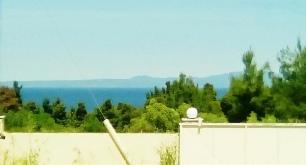 Emerald Apartment With Sea View Kriopigi Bagian luar foto